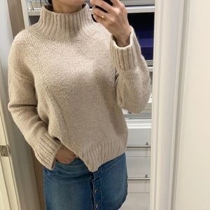 HM turtleneck sweater cream S